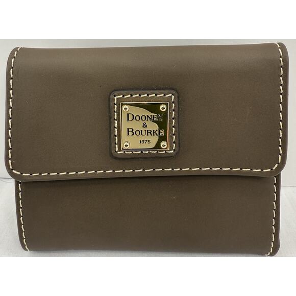 Dooney & Bourke Wallet Leather Brown Bi-Fold Coin Pocket & Snap Sz S NWOT - Picture 1 of 10